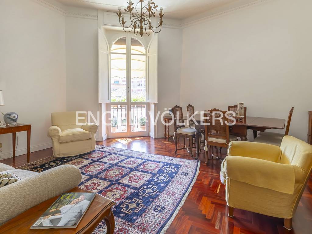 appartamento in vendita a Roma in zona Gianicolense