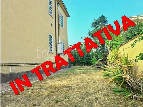appartamento in vendita a Roma in zona Infernetto