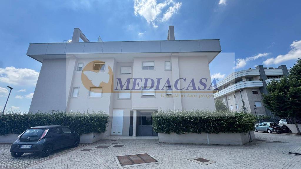 appartamento in vendita a Roma in zona Esquilino