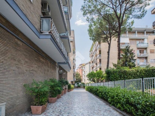 appartamento in vendita a Roma in zona Gianicolense