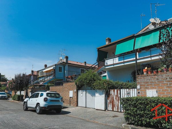 appartamento in vendita a Roma in zona Casal Palocco