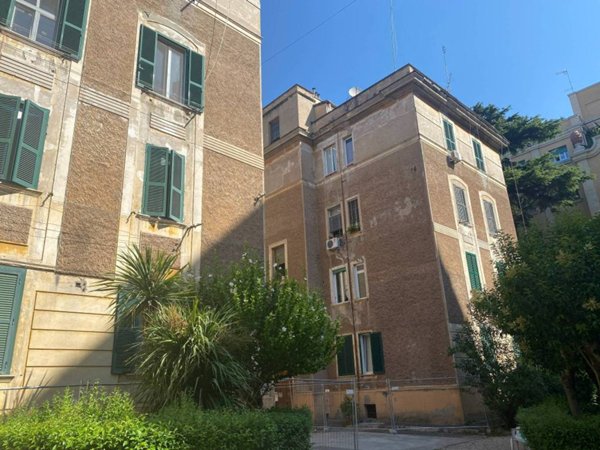 appartamento in vendita a Roma in zona Della Vittoria