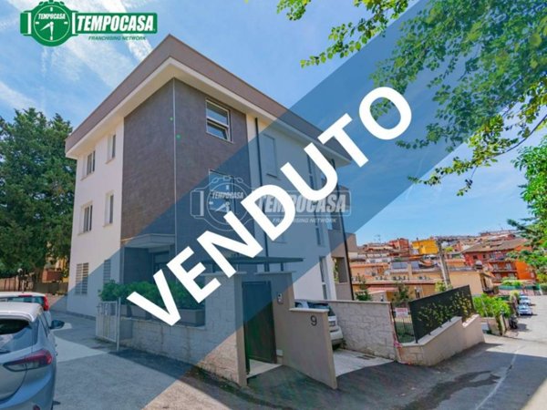 appartamento in vendita a Roma in zona Grottarossa