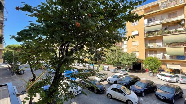 appartamento in vendita a Roma in zona Ostia