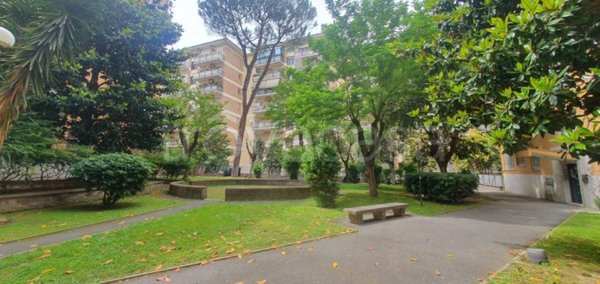 appartamento in vendita a Roma in zona Ardeatino
