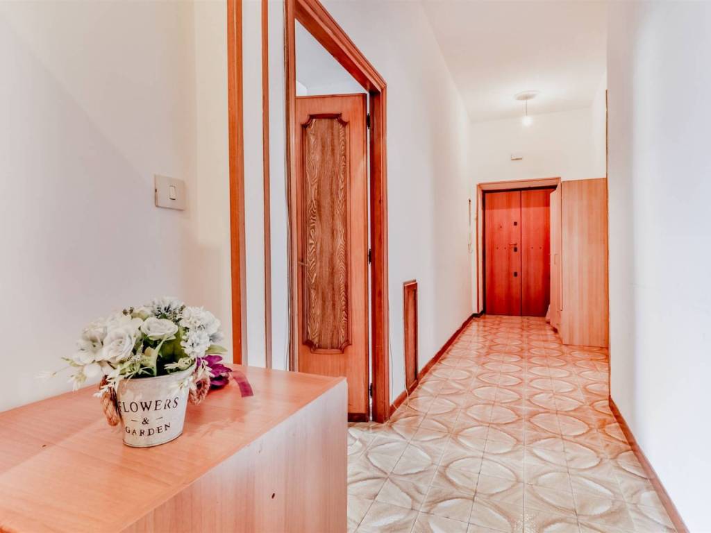 casa indipendente in vendita a Roma in zona Tuscolano