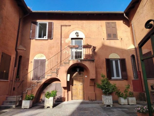 appartamento in vendita a Roma in zona Ostiense