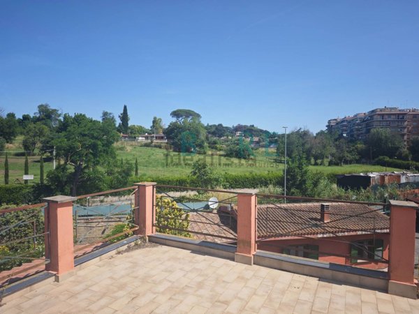 appartamento in vendita a Roma in zona Gianicolense