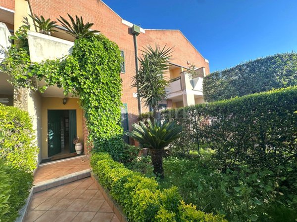 villa in vendita a Roma in zona Massimina/Casal Lumbroso