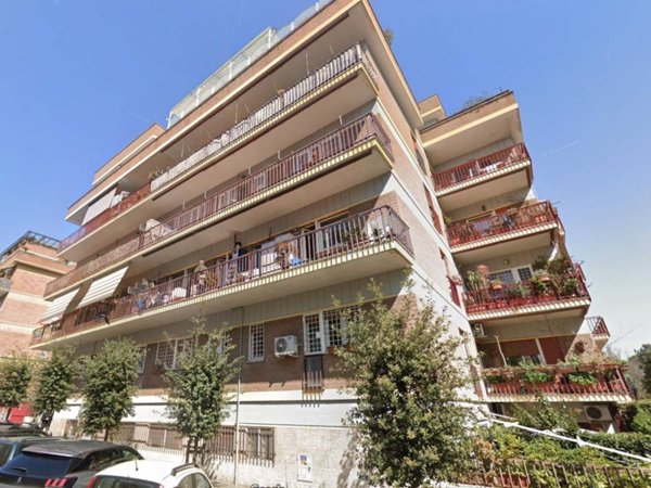 appartamento in vendita a Roma in zona Portuense