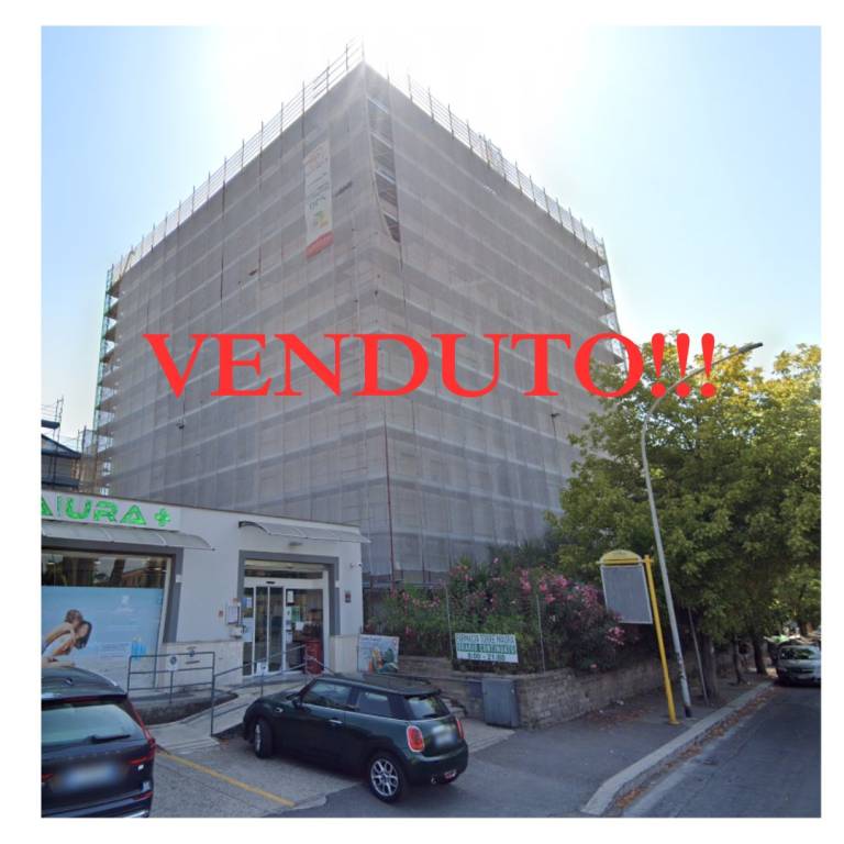 appartamento in vendita a Roma in zona Torre Maura