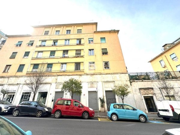 negozio in vendita a Roma in zona Gianicolense
