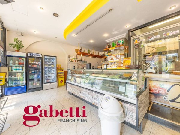negozio in vendita a Roma in zona Trionfale