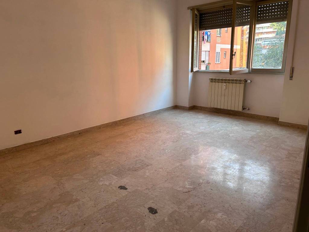 appartamento in vendita a Roma in zona Portuense