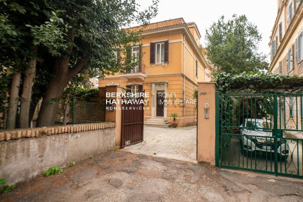 casa indipendente in vendita a Roma in zona Trieste
