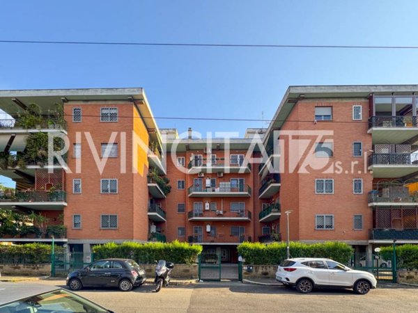 appartamento in vendita a Roma in zona Aurelio