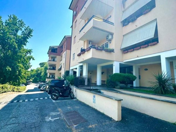 appartamento in vendita a Roma in zona Prima Porta