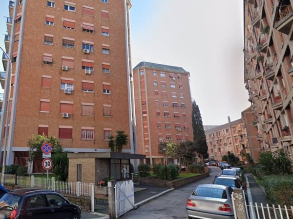 appartamento in vendita a Roma in zona Tuscolano