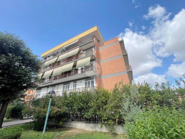 appartamento in vendita a Roma in zona Tor Vergata/Torrenova