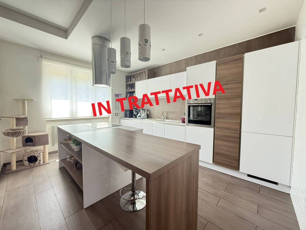 appartamento in vendita a Roma in zona Prenestino-Centocelle