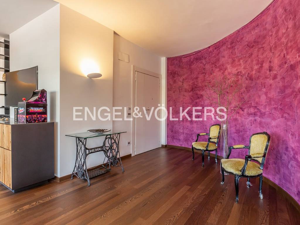 appartamento in vendita a Roma in zona Ostiense