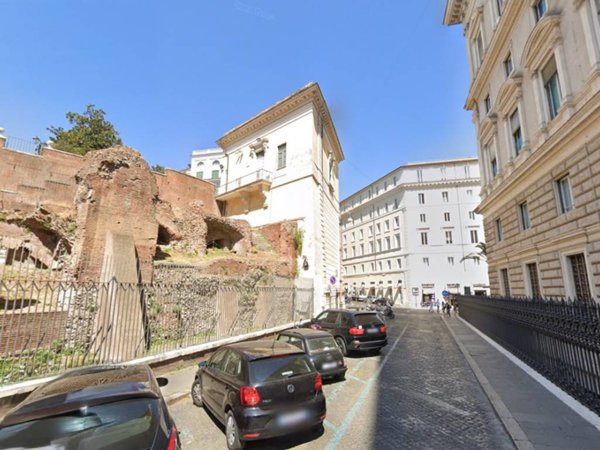 negozio in vendita a Roma in zona Centro Storico