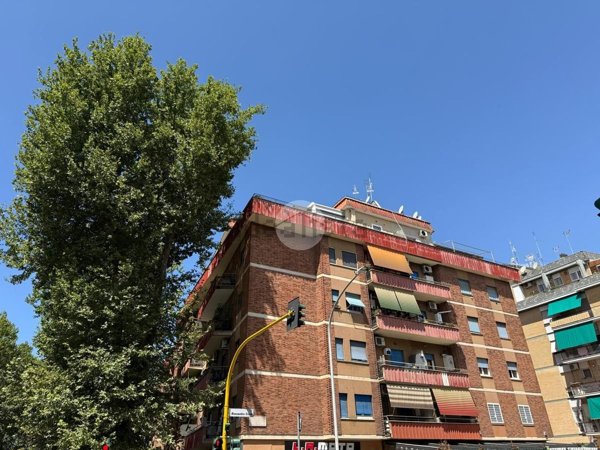 appartamento in vendita a Roma in zona Portuense