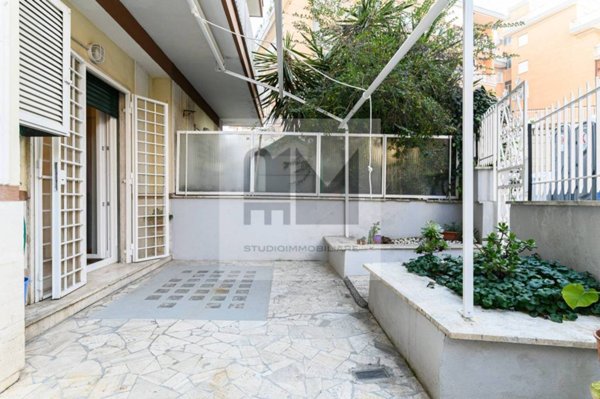 appartamento in vendita a Roma in zona Aurelio