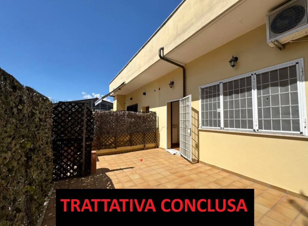 appartamento in vendita a Roma in zona Acilia