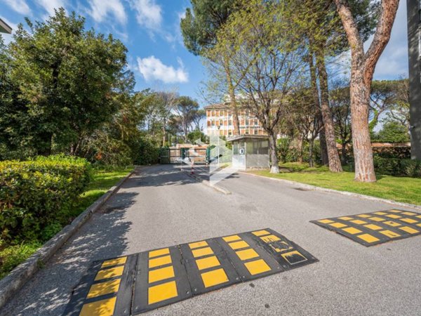appartamento in vendita a Roma in zona Torrino
