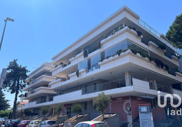 appartamento in vendita a Roma in zona Acilia