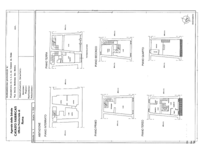 casa indipendente in vendita a Roma in zona Rione Monti/Campitelli