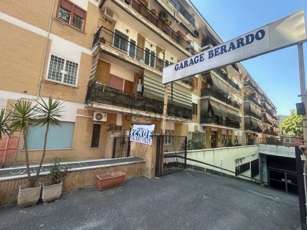 appartamento in vendita a Roma in zona Portuense