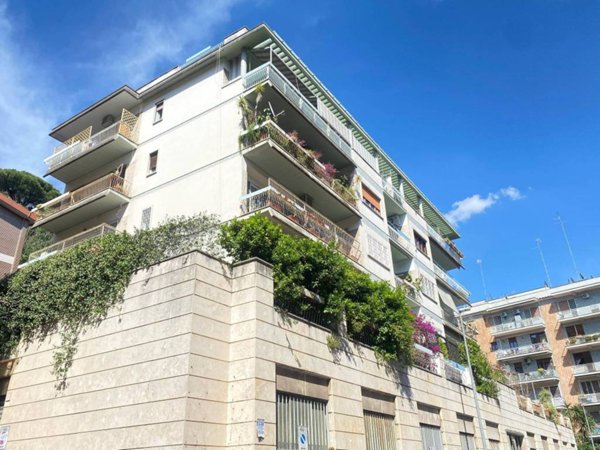 appartamento in vendita a Roma in zona Aurelio