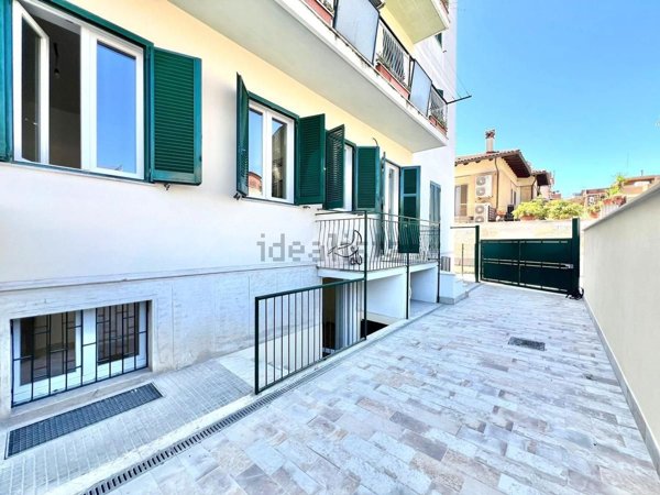 appartamento in vendita a Roma in zona Montespaccato