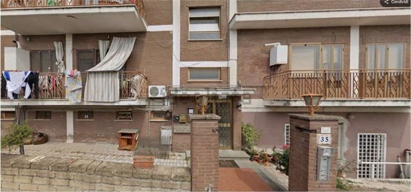 appartamento in vendita a Roma in zona Lunghezza