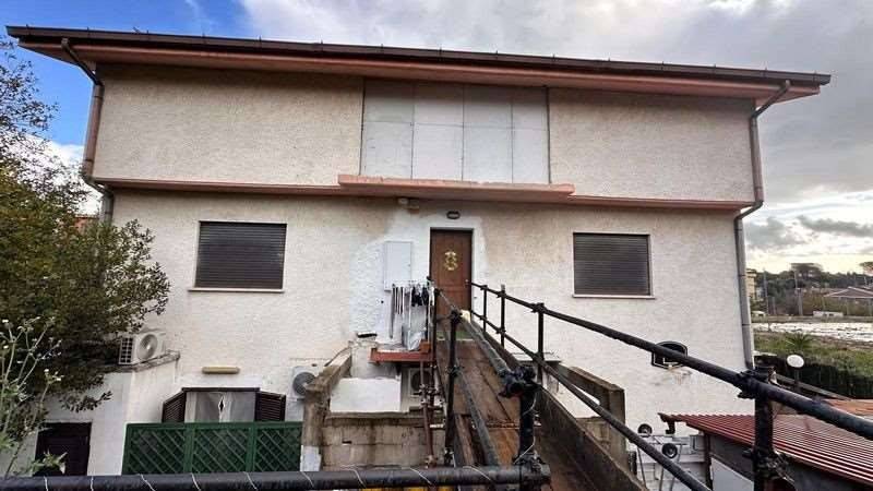 appartamento in vendita a Roma in zona Massimina/Casal Lumbroso