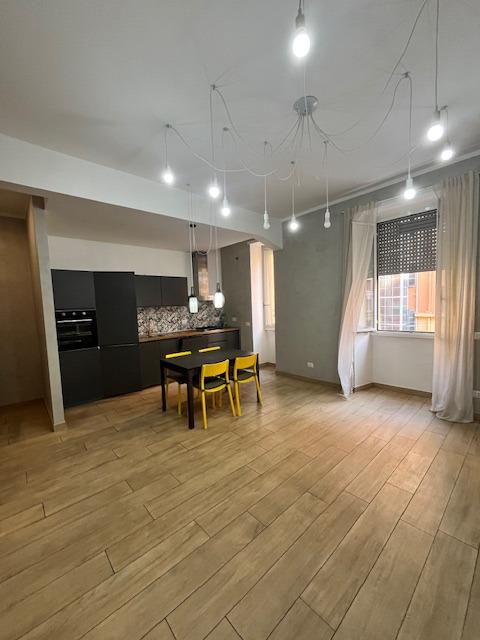 appartamento in vendita a Roma in zona Prenestino-Labicano