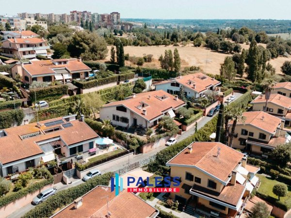 casa indipendente in vendita a Roma in zona EUR