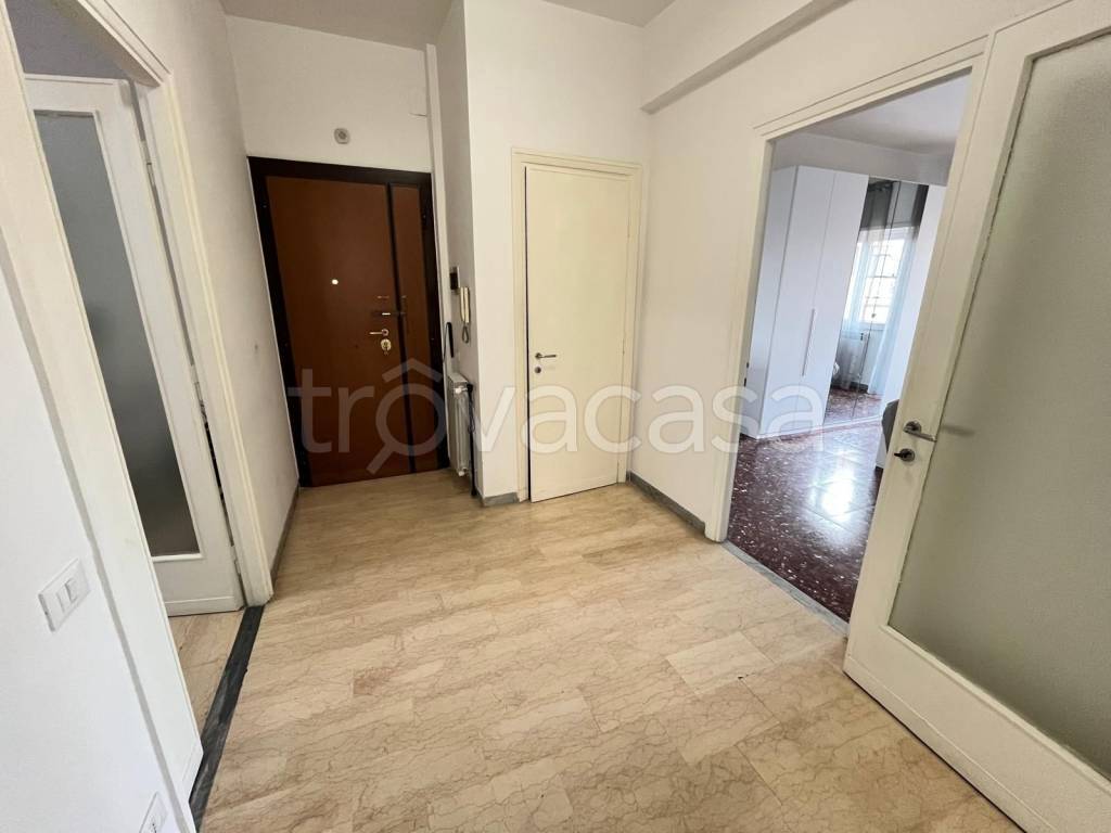 appartamento in vendita a Roma in zona Tomba di Nerone