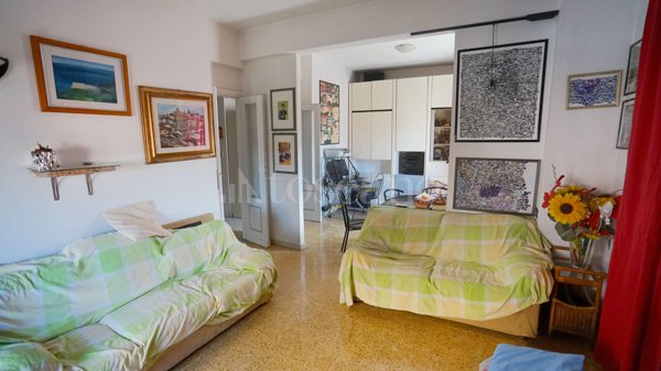 appartamento in vendita a Roma in zona Ardeatino