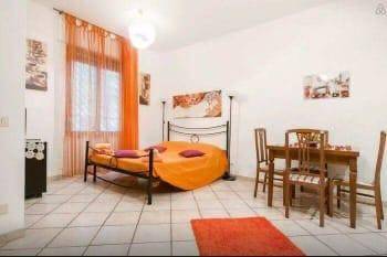 appartamento in vendita a Roma in zona Appio Latino