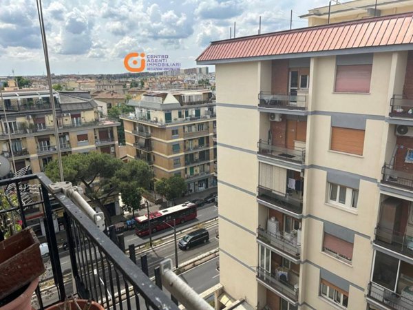 appartamento in vendita a Roma in zona Collatino