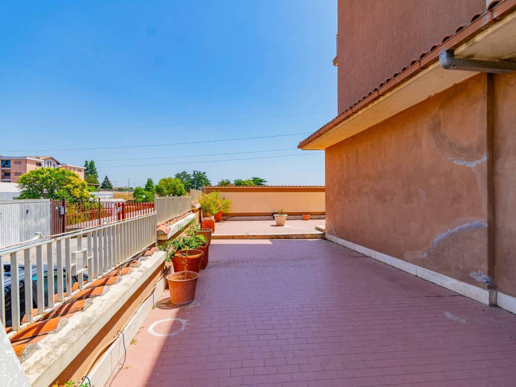 appartamento in vendita a Roma in zona Torrevecchia