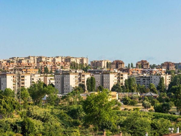 appartamento in vendita a Roma in zona Torrino