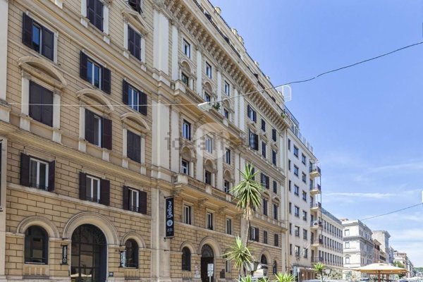 appartamento in vendita a Roma in zona Castro Pretorio