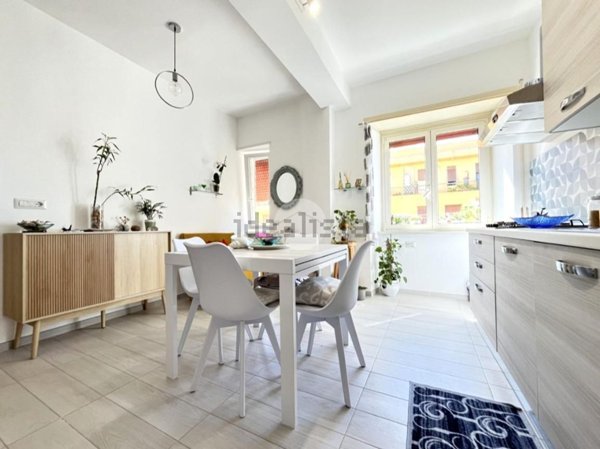 appartamento in vendita a Roma in zona Appio Latino