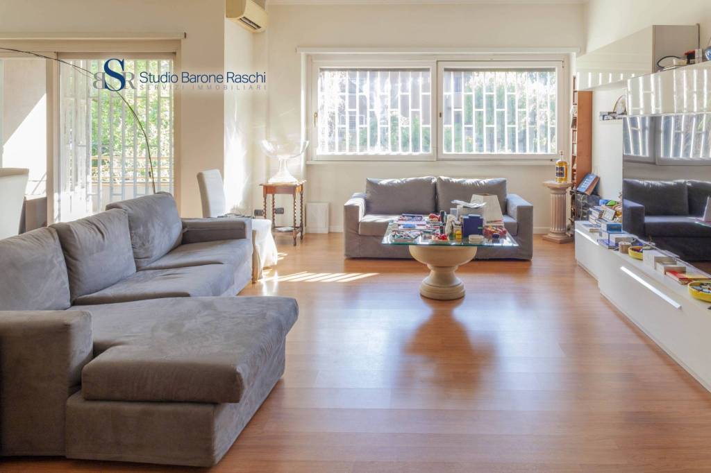 appartamento in vendita a Roma in zona Monte Sacro/Talenti