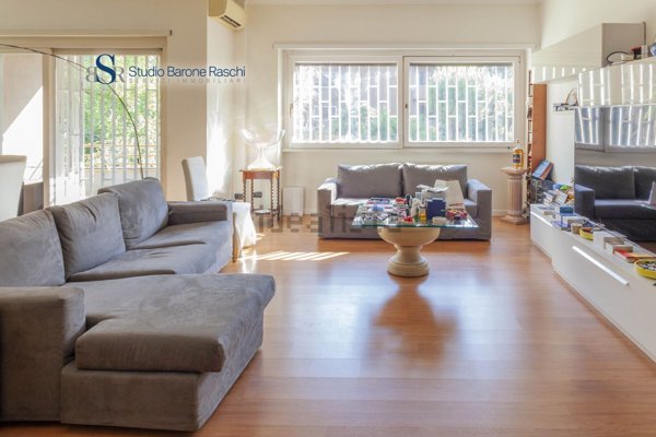 appartamento in vendita a Roma in zona Monte Sacro/Talenti