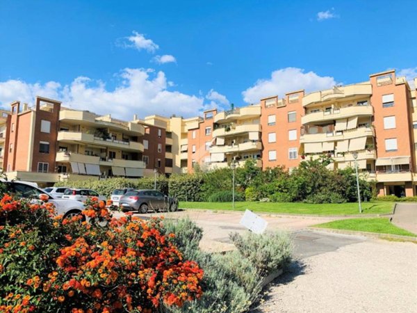 appartamento in vendita a Roma in zona Mezzocammino